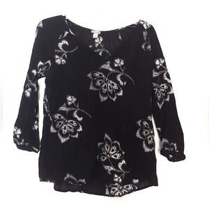 Merona Black & Floral Floral Tunic Top Size Small